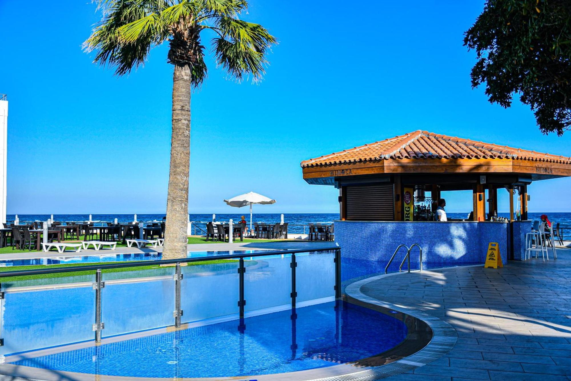 Mimoza Beach Hotel Agios Sergios Exterior foto