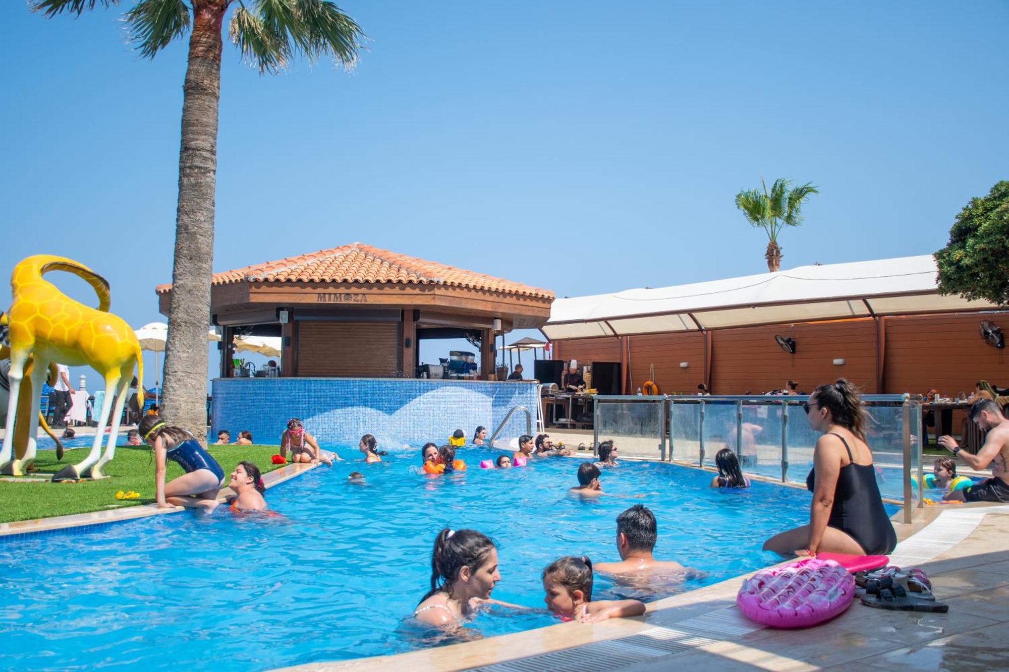 Mimoza Beach Hotel Agios Sergios Exterior foto